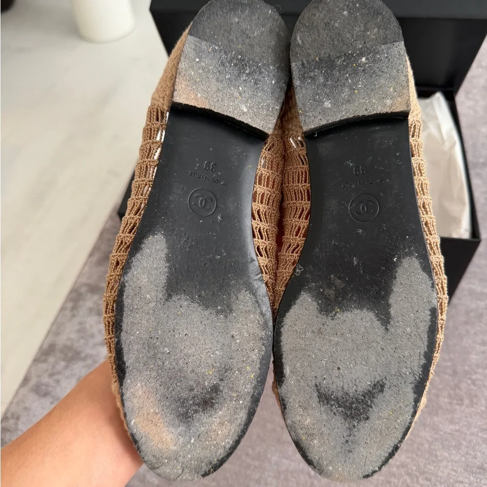 CHANEL Beige Crochet Ballet Flats - Picture 11 of 14
